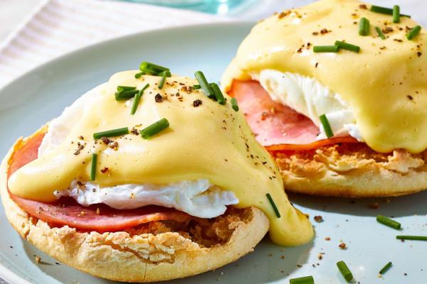 Eggs Benedict